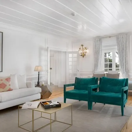 Amazing 4 Bedroom With Pool, View & Garden Lisbon