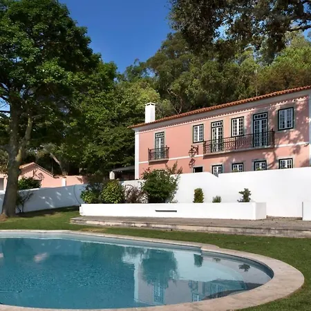 Amazing 4 Bedroom With Pool, View & Garden Villa