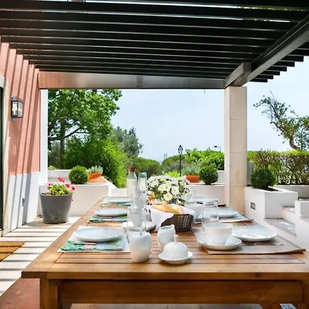 Amazing 4 Bedroom With Pool, View & Garden Lisbon